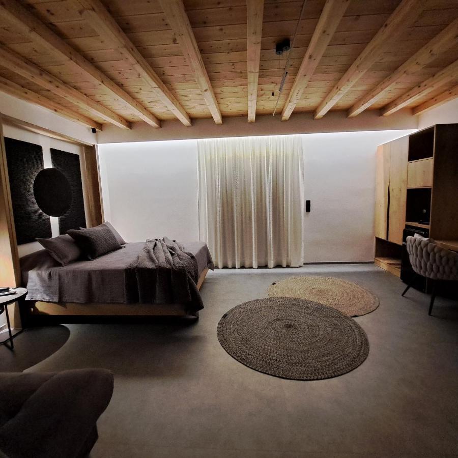 Nisaki Hotel & Elite Suites エルムポリ エクステリア 写真