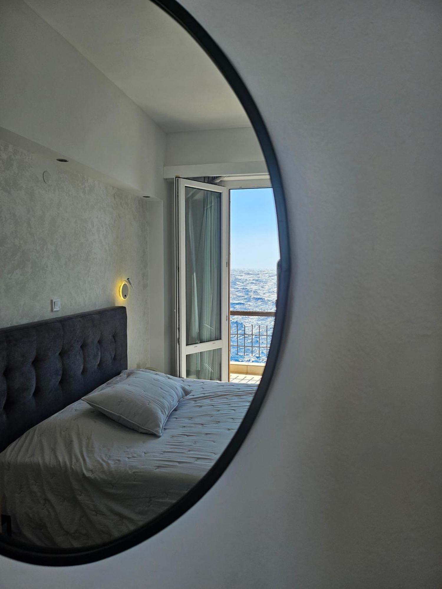 Nisaki Hotel & Elite Suites エルムポリ エクステリア 写真